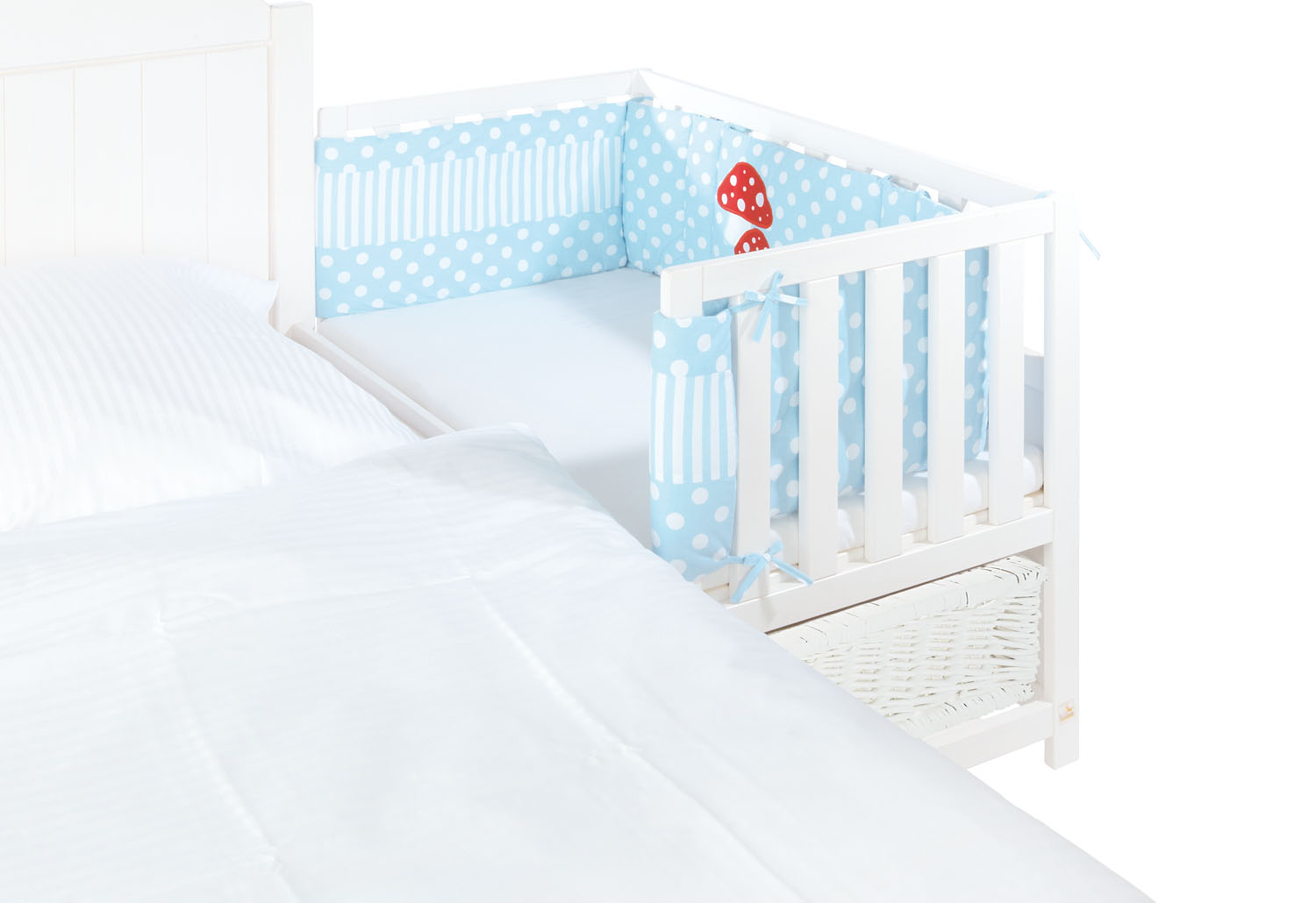 bino bedside crib